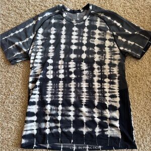 Men's Navy and White Tie-Dye Metal vent shirt